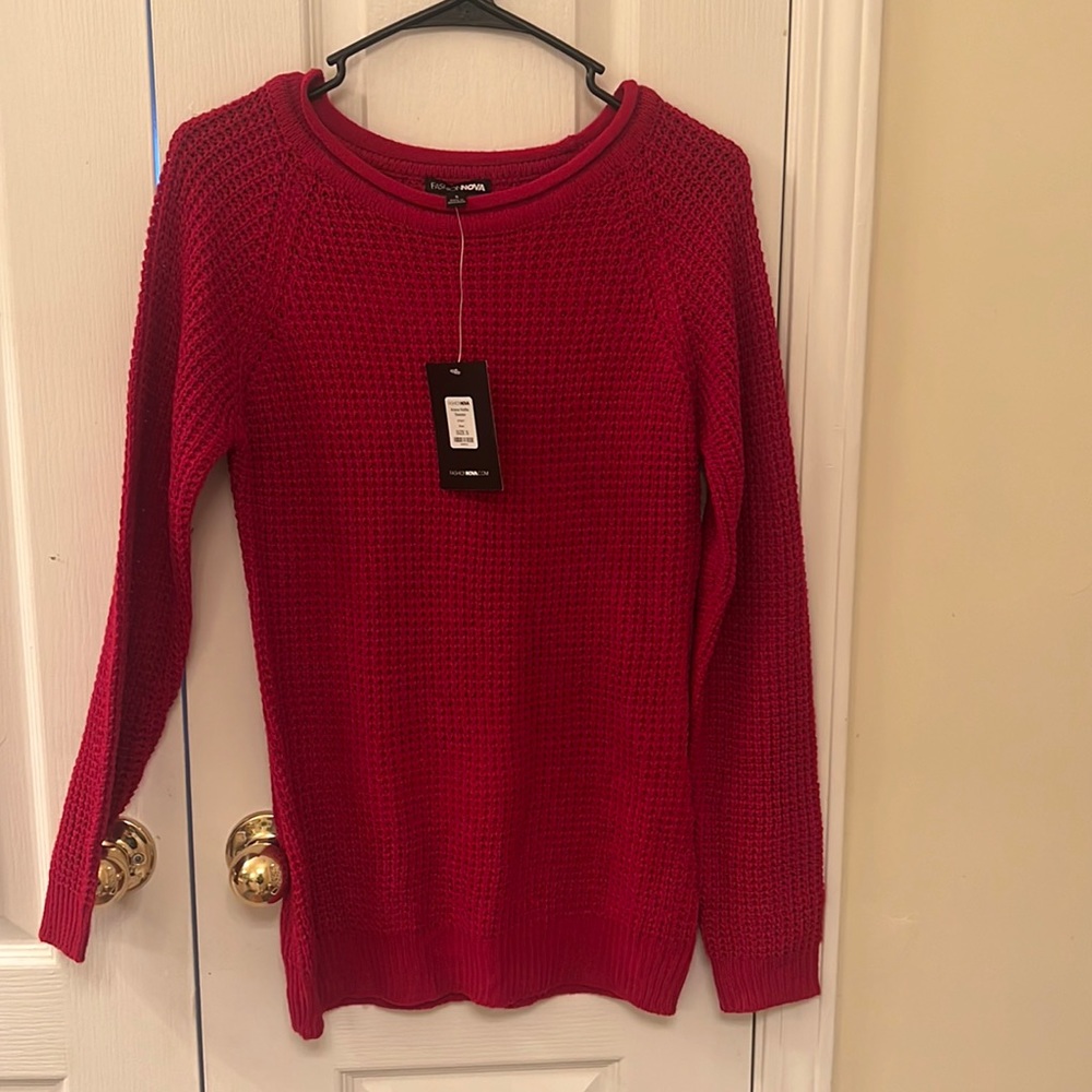 Red knitted sweater